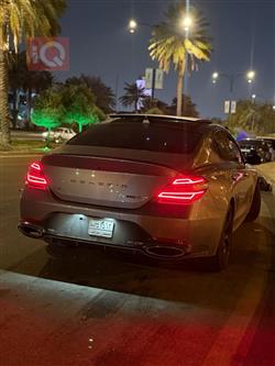 جنسس G70